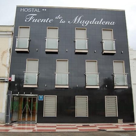 Fuente De La Magdalena Hotel Santa Amalia ภายนอก รูปภาพ